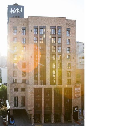 Gwangmyeong Js Boutique Hotel Екстер'єр фото