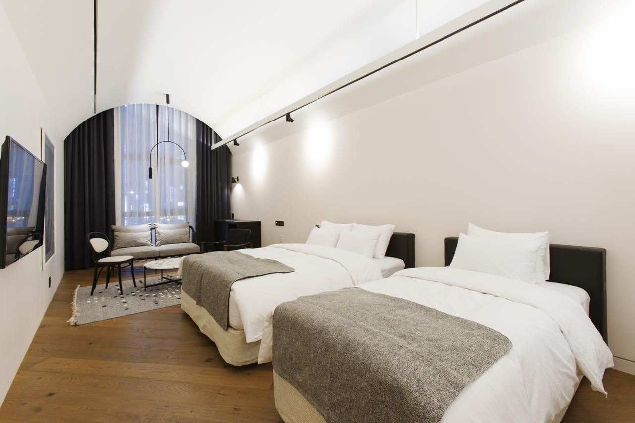 Gwangmyeong Js Boutique Hotel Екстер'єр фото